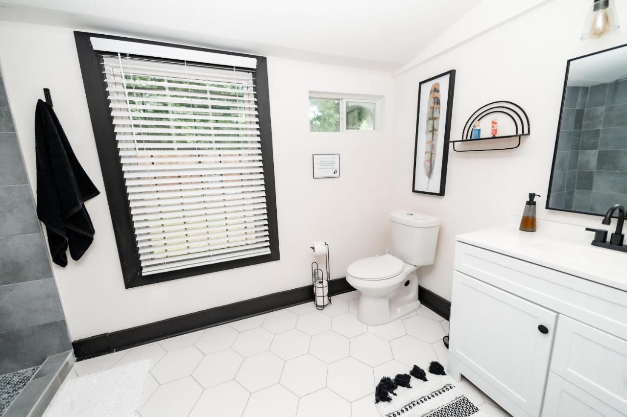 Cozy & Stylish In Downtown Hébergement de vacances *